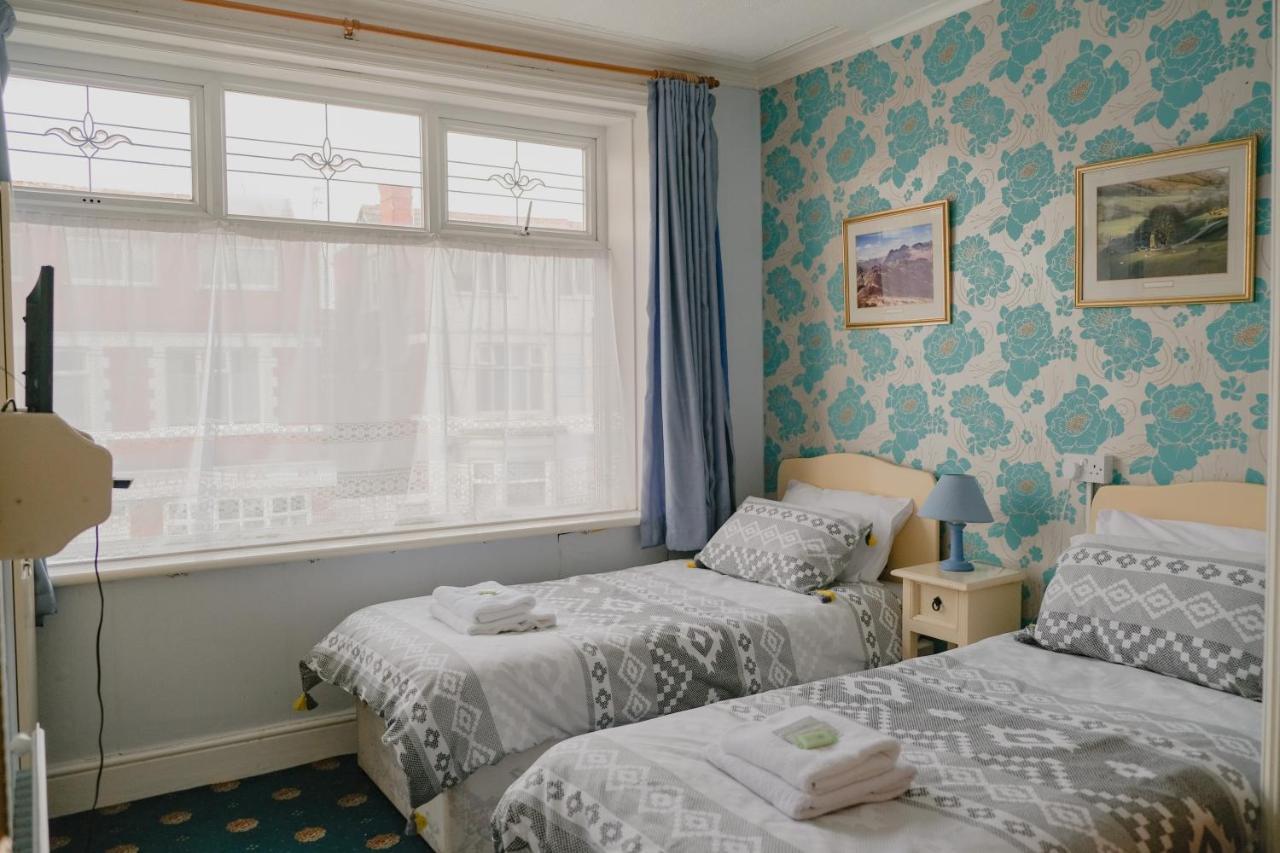 The Glen Stuart Hotel ブラックプール エクステリア 写真